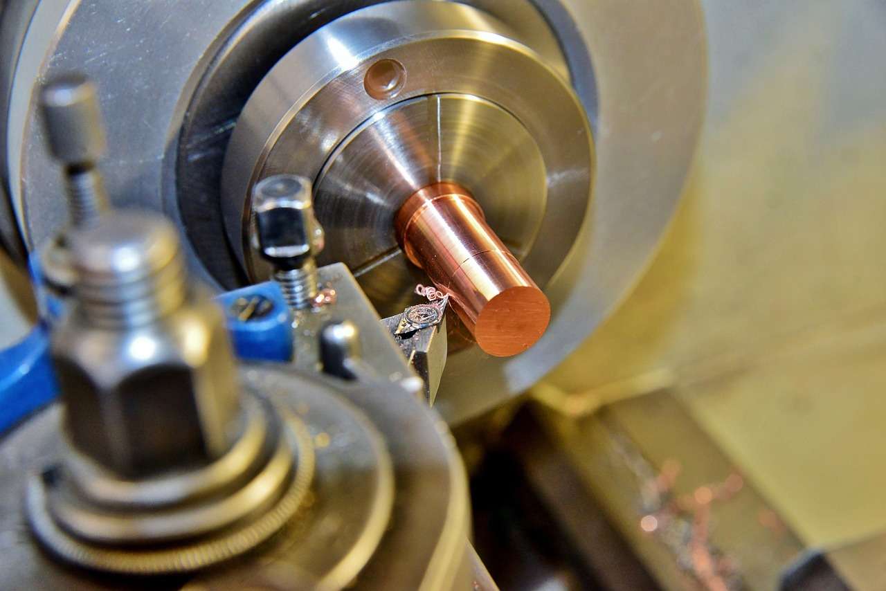 Lathe finance for a metal lathe turning a steel component